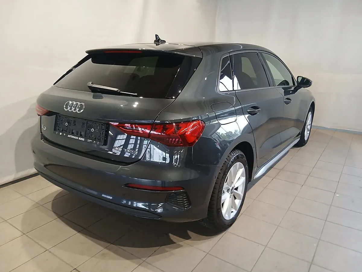 Audi A3 Sportback 2023 photo 3