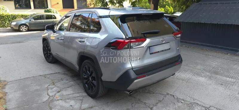 Toyota Rav 4 2019 photo 4