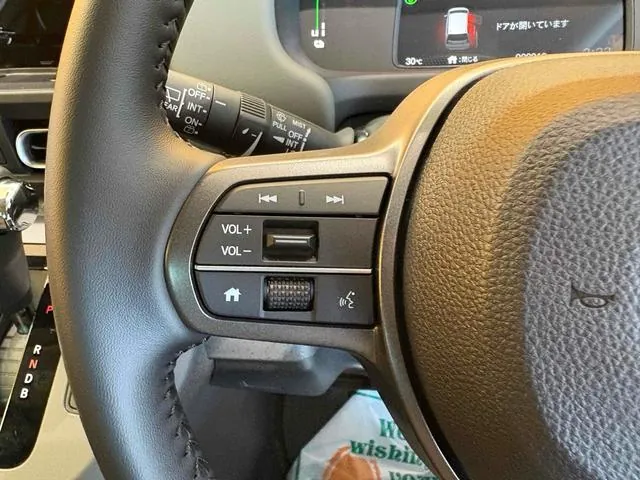 Honda Freed E:Hev Crosstar 2026 photo 4