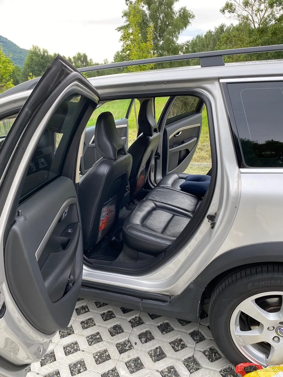 Volvo Xc70 2010 photo 5