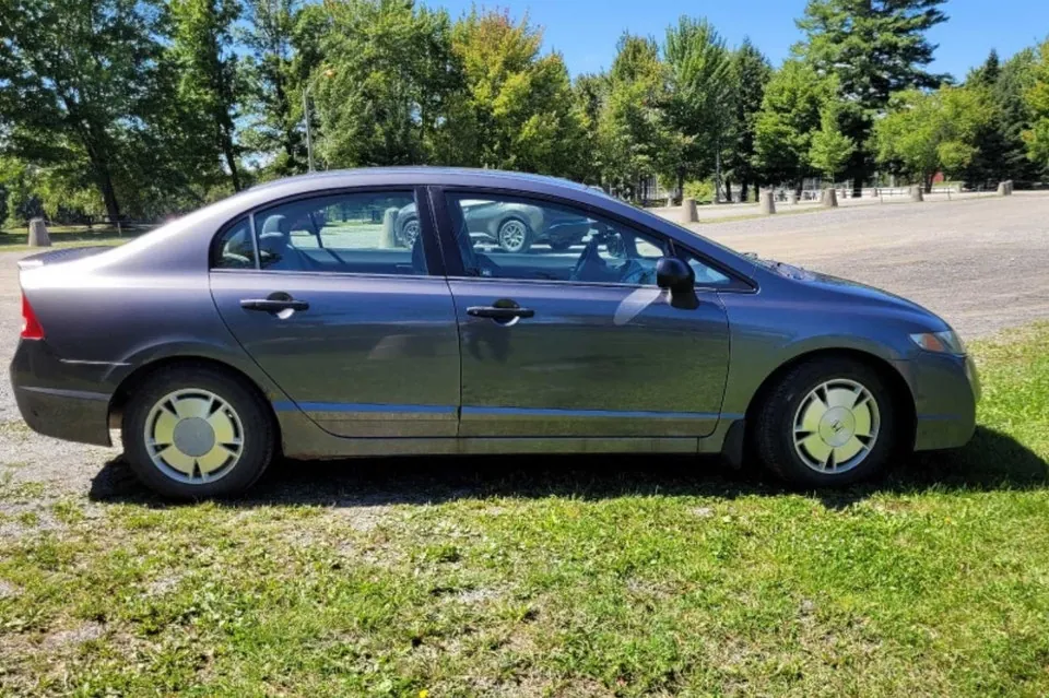 Honda Civic 2010 photo 2