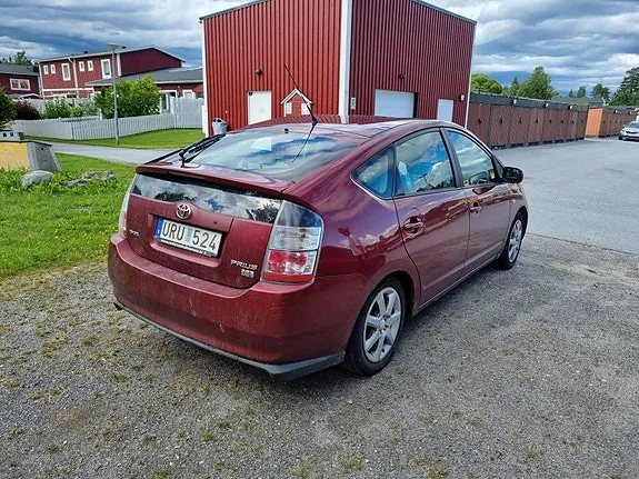 Toyota Prius 2004 photo 4