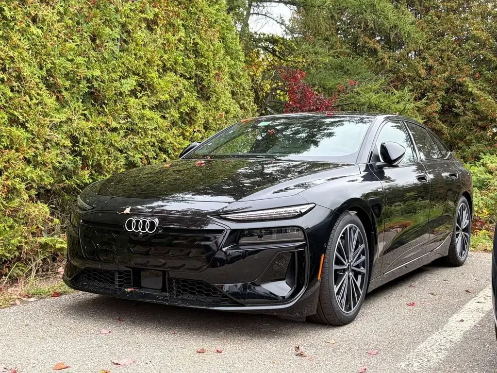 Audi A6 E-Tron