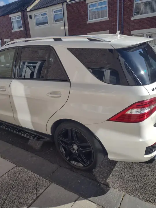 Mercedes-Benz M-Class 2012 photo 5