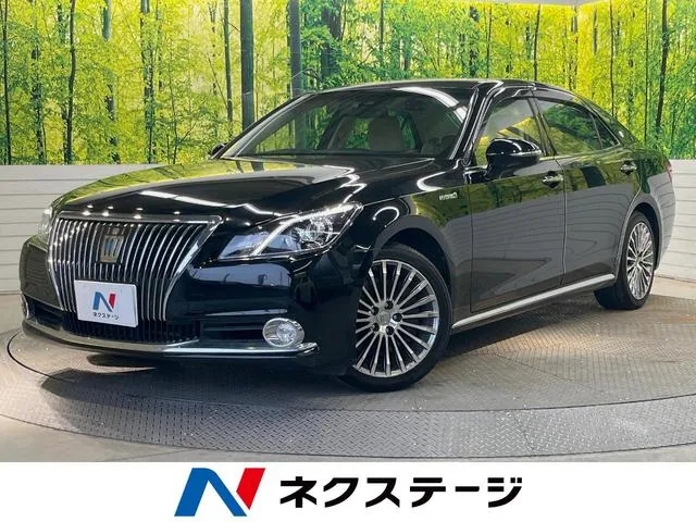 Toyota Crown Majesta