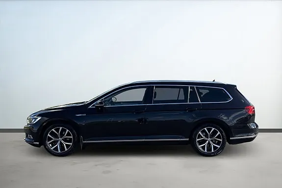Volkswagen Passat 2015 photo 2