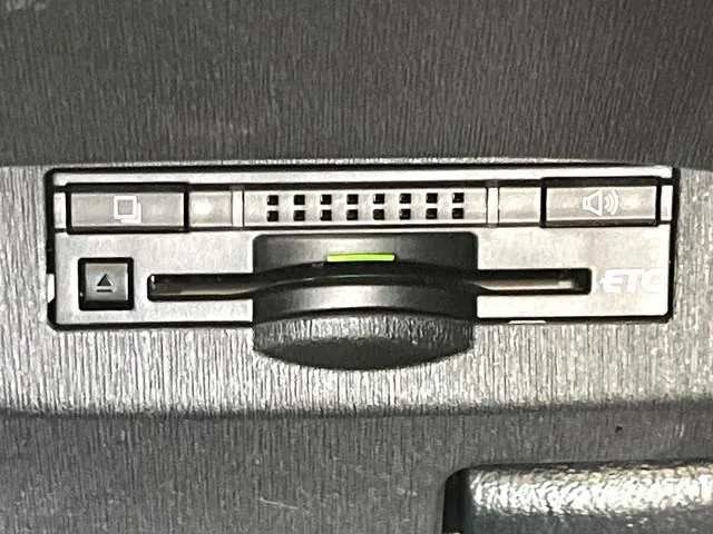 Toyota Prius 2015 photo 5