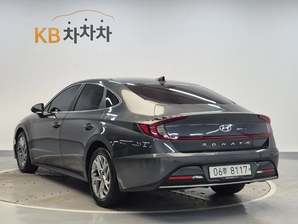 Hyundai Sonata 2020 photo 2