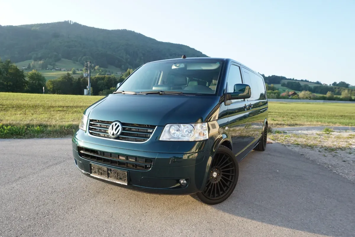 Volkswagen Caravelle 2007 photo 2