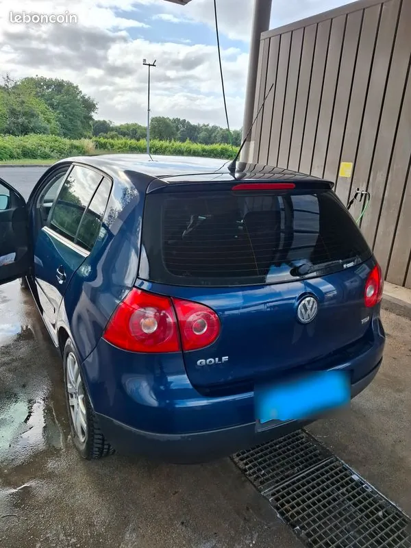 Volkswagen Golf 2007 photo 2