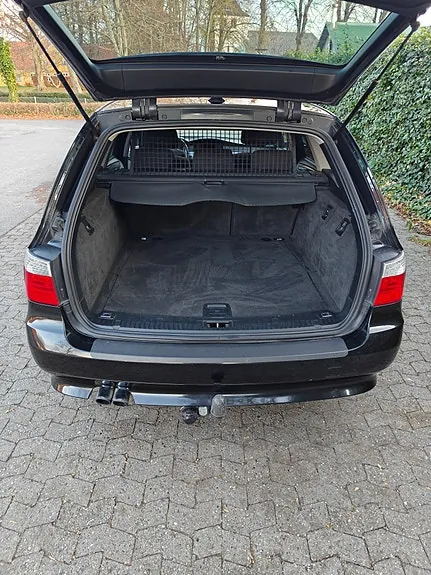 BMW 523I 2009 photo 3