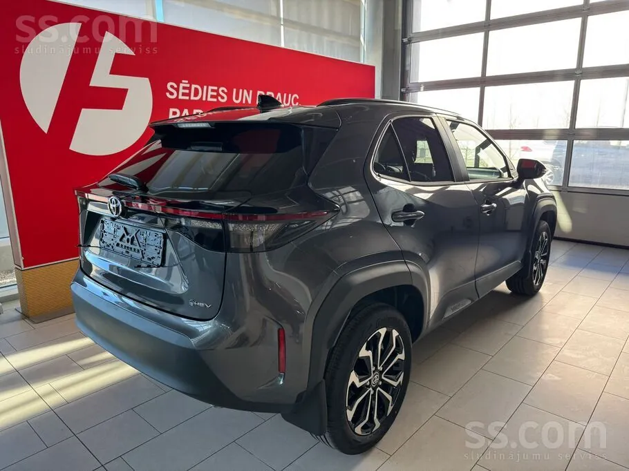Toyota Yaris Cross 2025 photo 5