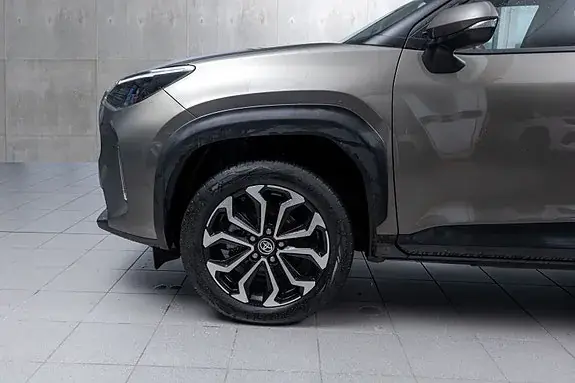 Toyota Yaris Cross 2024 photo 2
