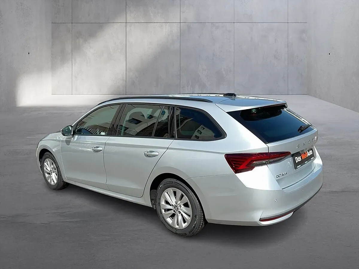 Skoda Octavia 2025 photo 3