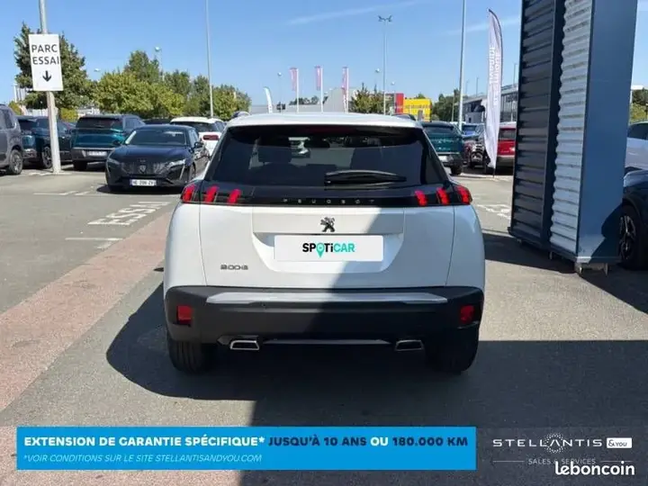 Peugeot 2008 2021 photo 5