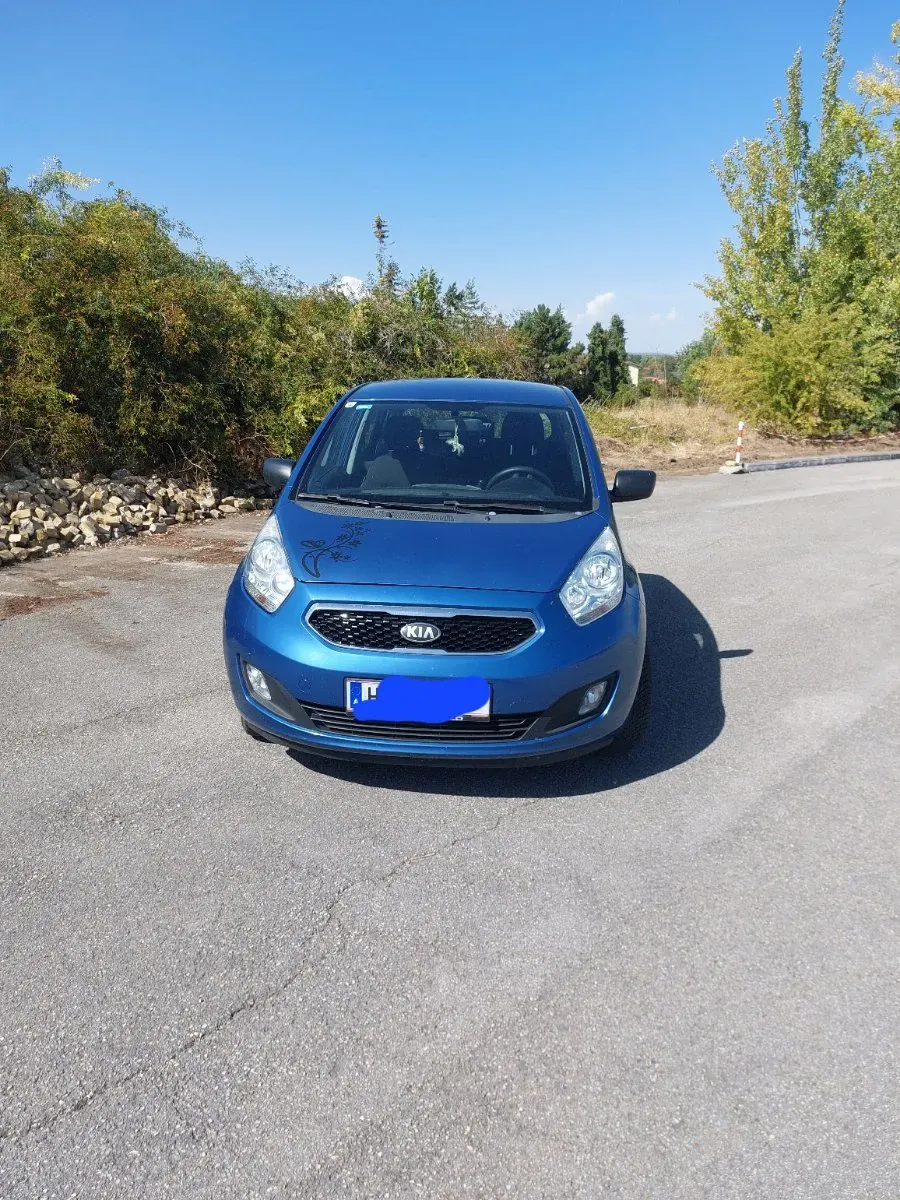 Kia Venga 2013 photo 3