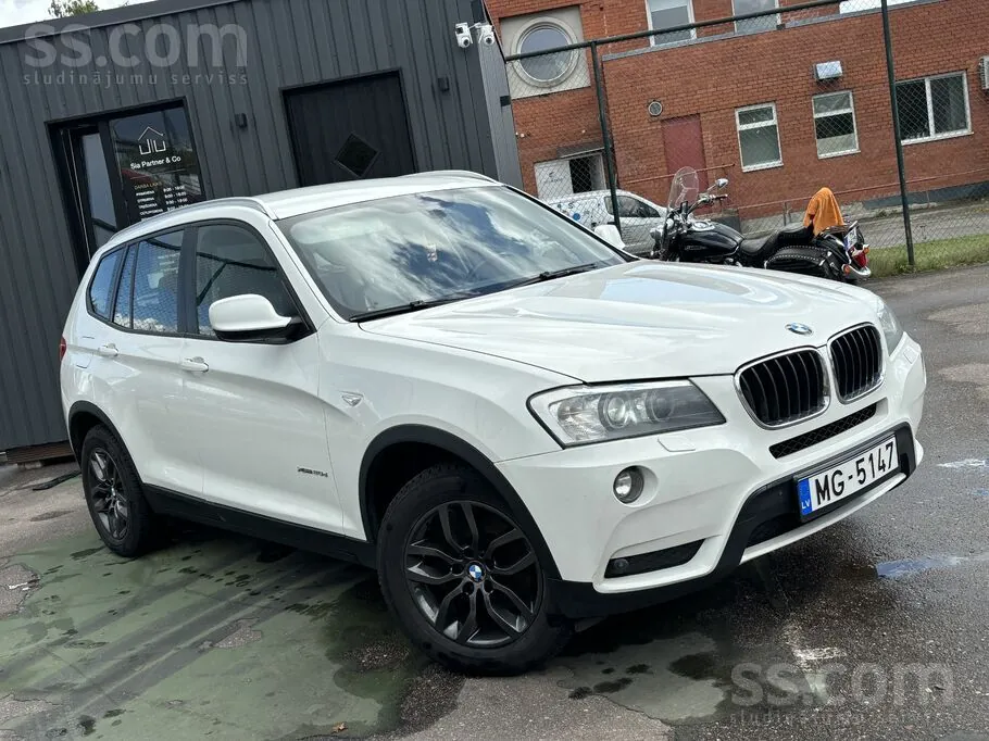 BMW X3 2013 photo 3