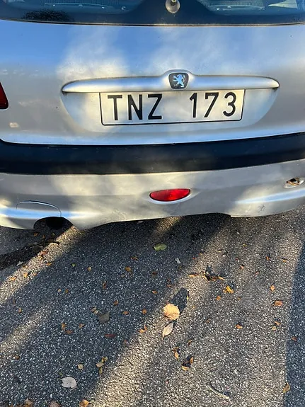 Peugeot 206 2003 photo 2