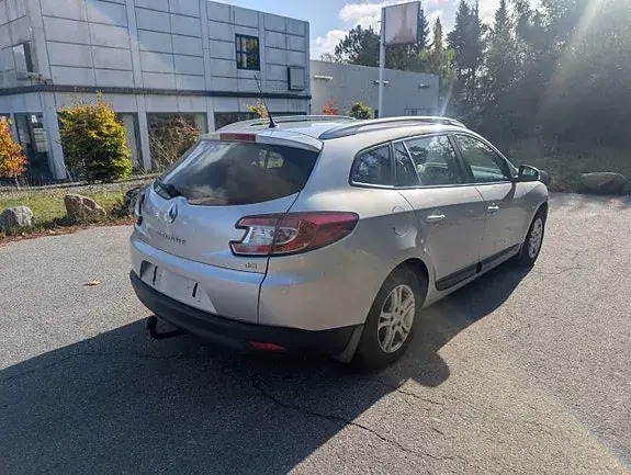 Renault Megane Iii 2011 photo 3