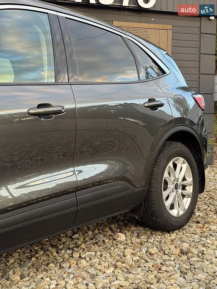 Ford Escape 2020 photo 5