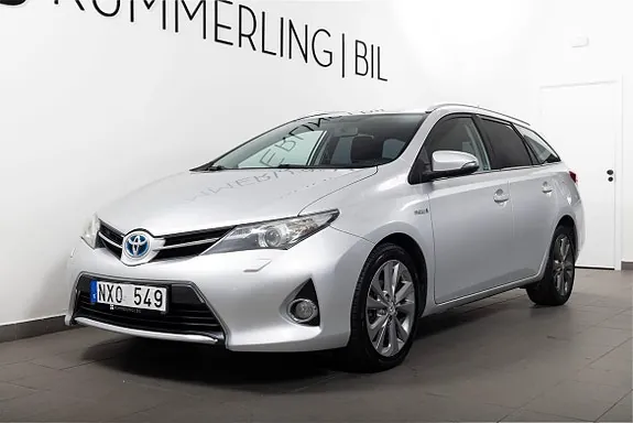 Toyota Auris 2013 photo 2