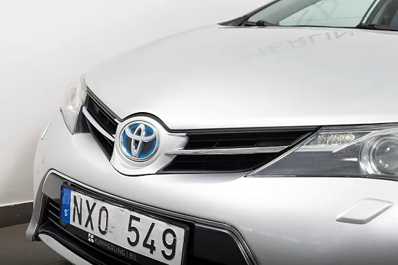Toyota Auris 2013 photo 3