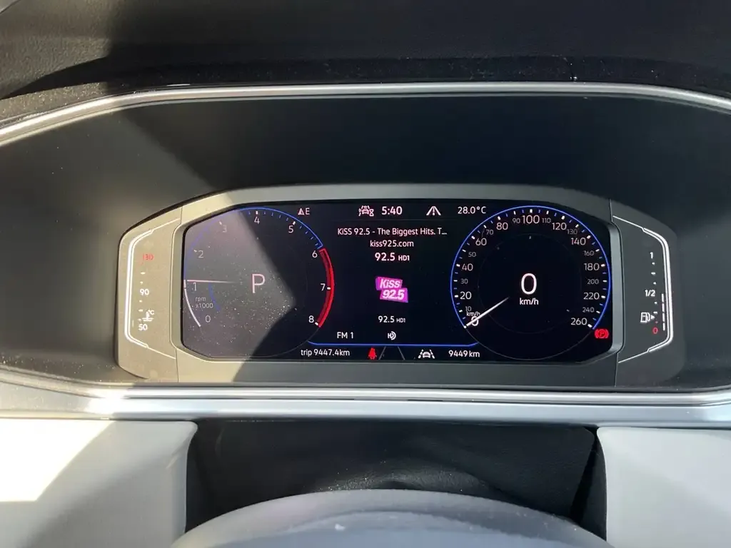 Volkswagen Taos 2025 photo 2
