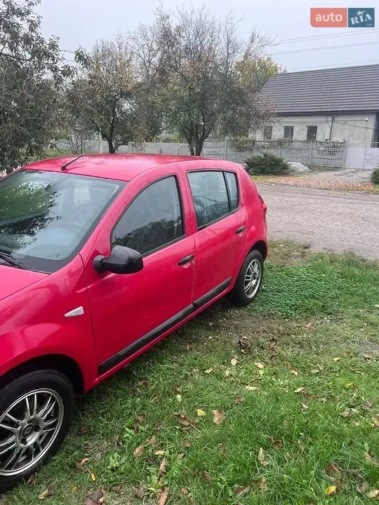 Dacia Sandero 2009 photo 4
