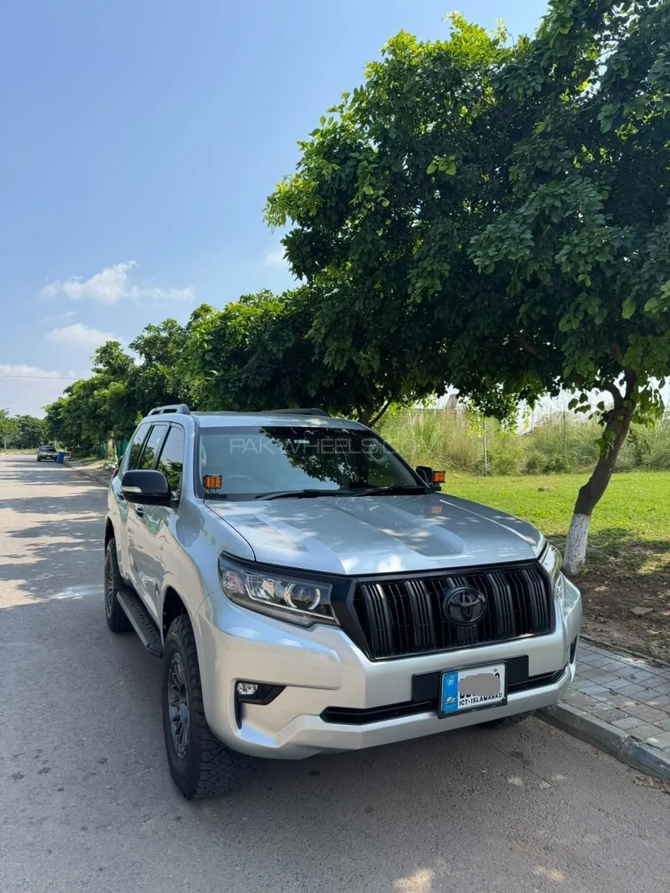 Toyota Prado