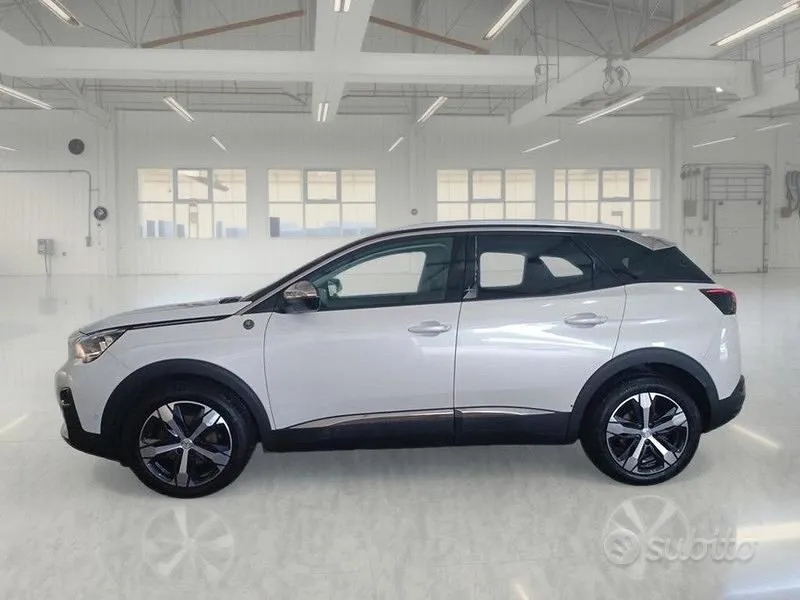 Peugeot 3008 2020 photo 5