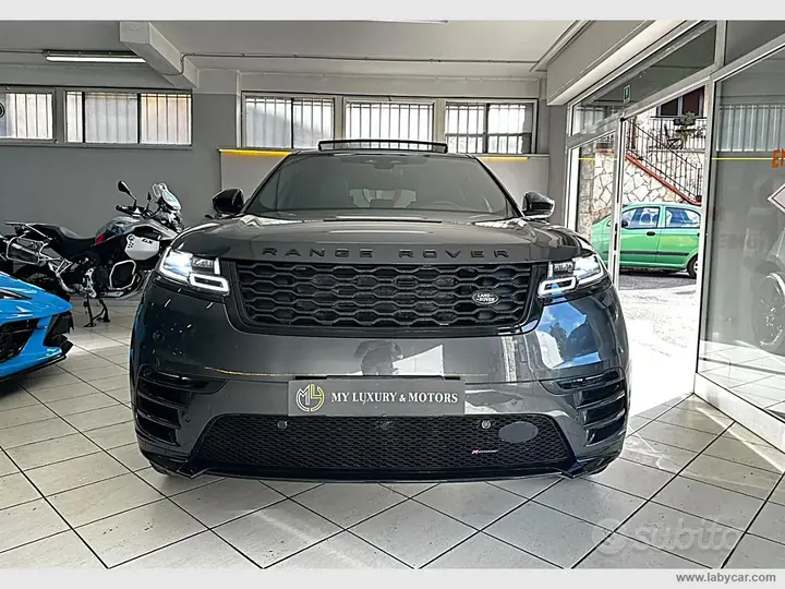 Land Rover Velar 2022 photo 2