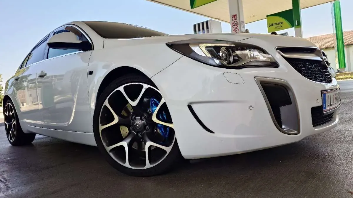 Opel Insignia 2014 photo 3