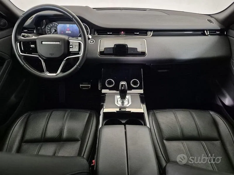 Land Rover Range Rover Evoque 2022 photo 4