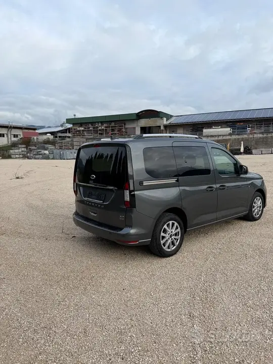 Ford Tourneo Connect 2023 photo 5