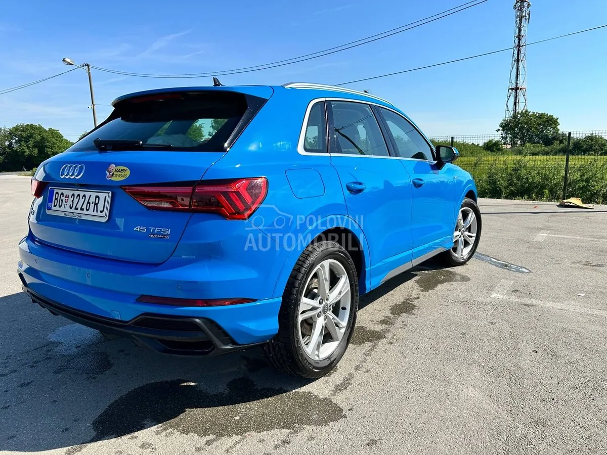 Audi Q3 2019 photo 5