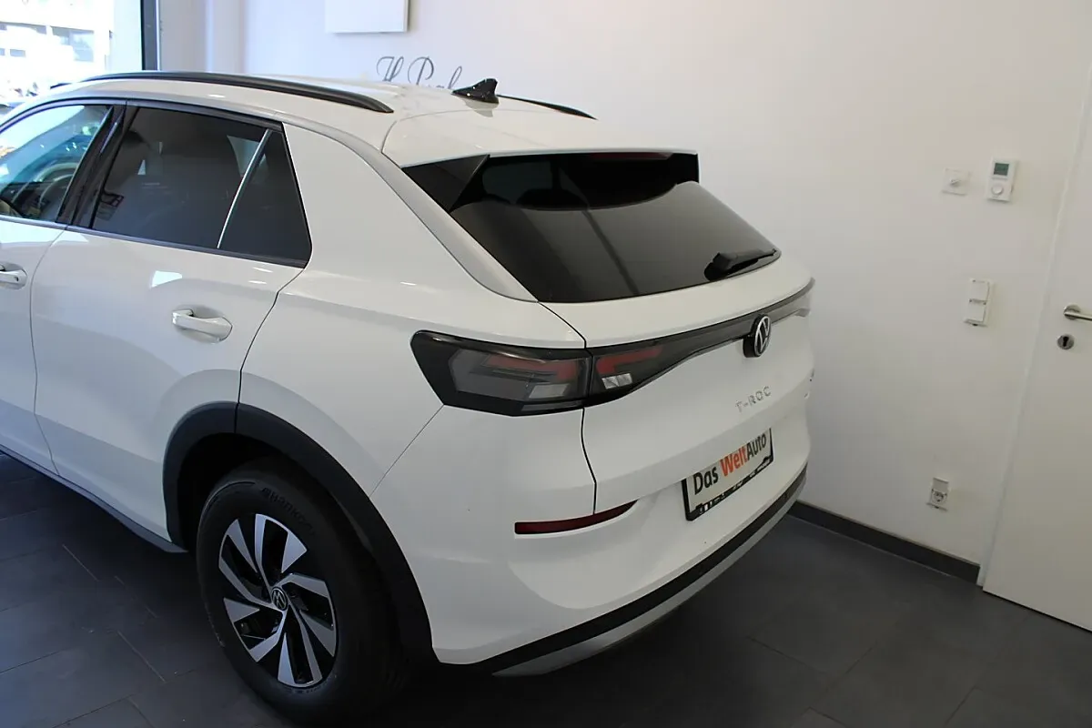 Volkswagen T-Roc 2026 photo 3