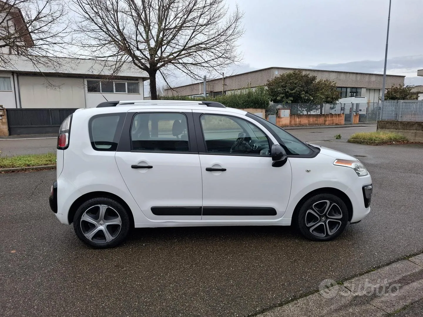 Citroen C3 Picasso 2016 photo 3