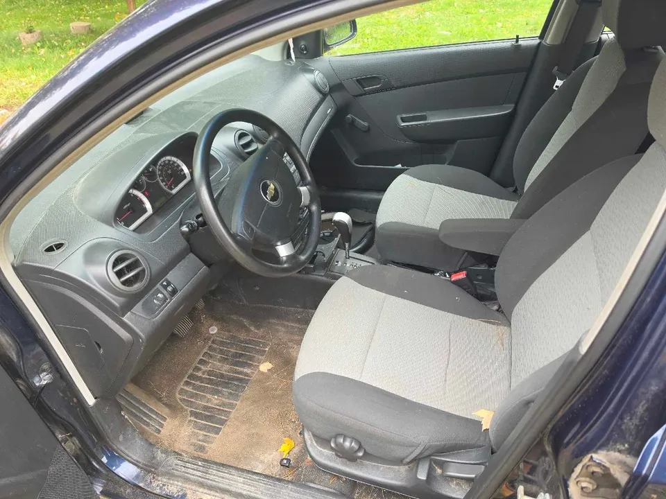 Chevrolet Aveo 2011 photo 5