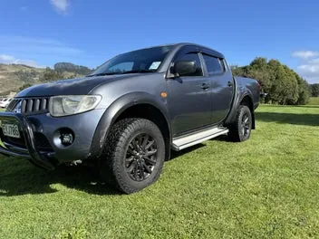 Mitsubishi Triton 2009 photo 4