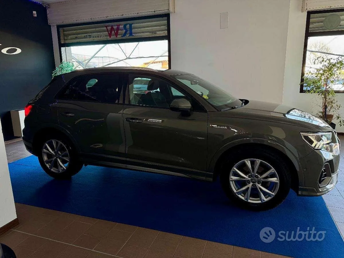 Audi Q3 2019 photo 4