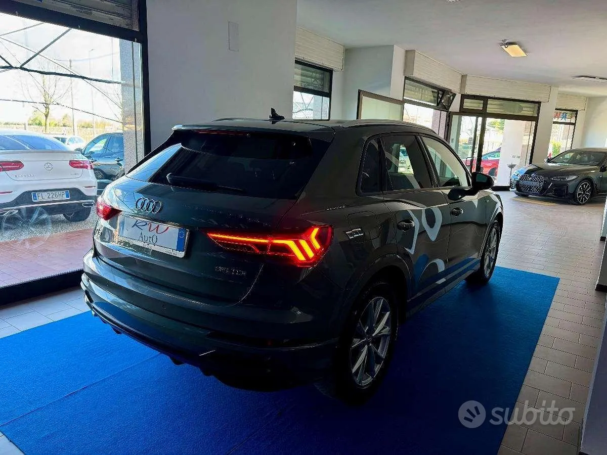 Audi Q3 2019 photo 5