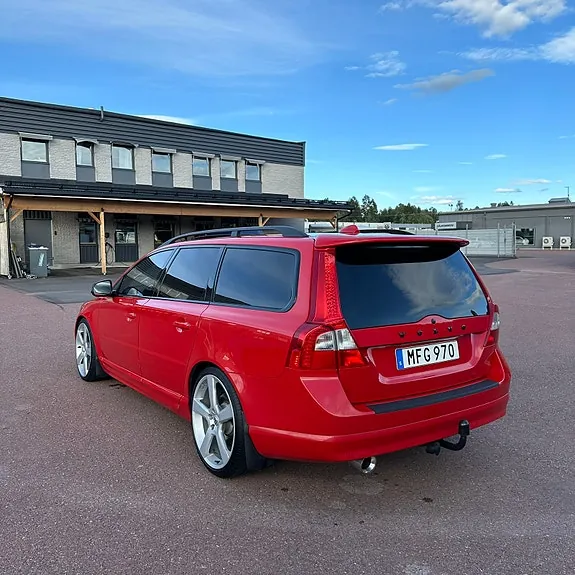 Volvo V70 2012 photo 3