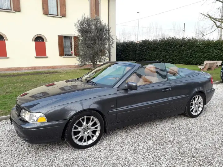 Volvo C70 2005 photo 4