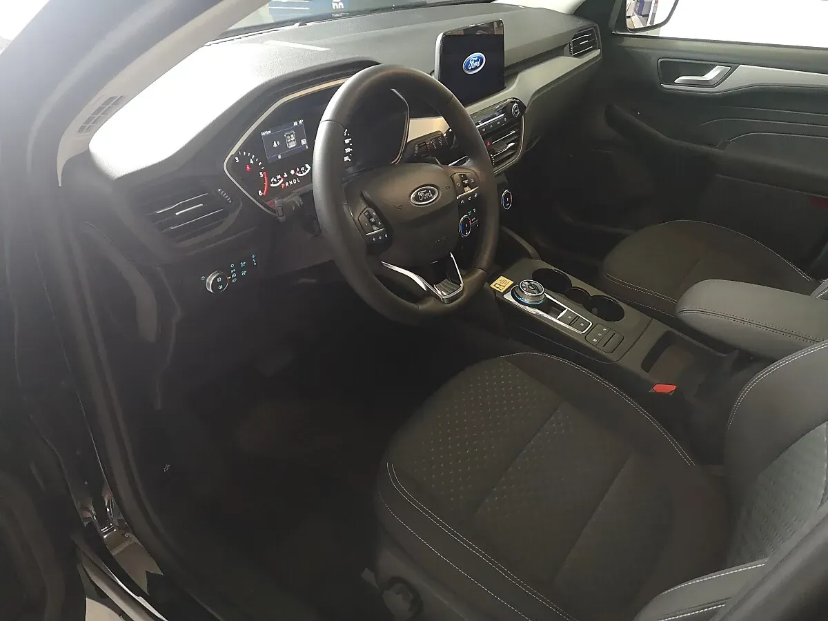 Ford Kuga 2023 photo 3