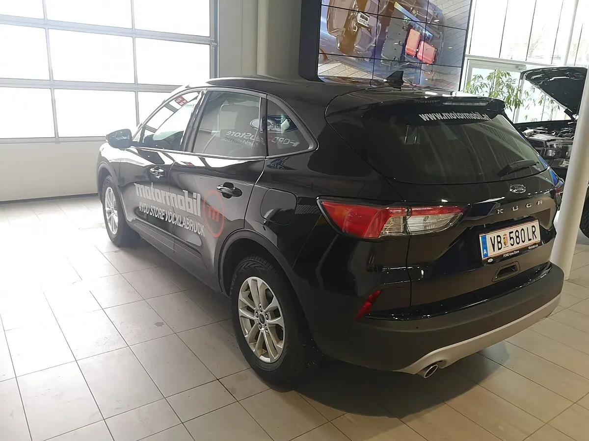 Ford Kuga 2023 photo 2