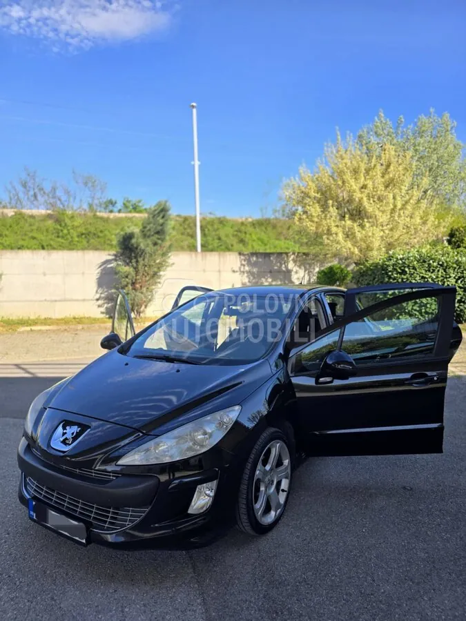 Peugeot 308 2007 photo 4
