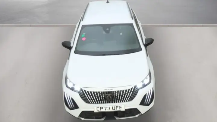 Peugeot 2008 Allure 2024 photo 2