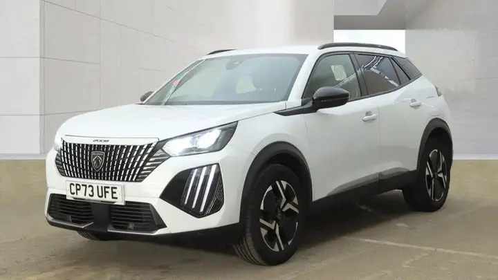 Peugeot 2008 Allure 2024 photo 3