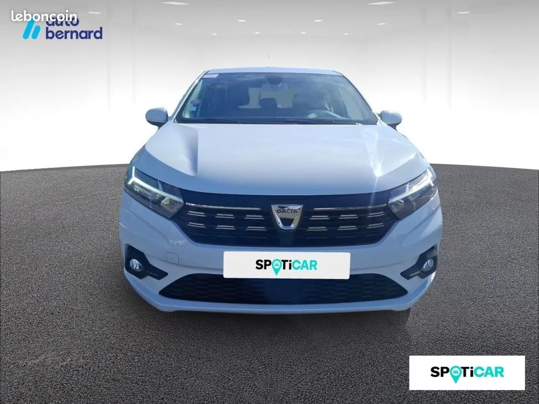 Dacia Sandero 2021 photo 2