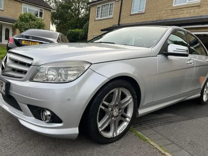 Mercedes-Benz C-Class 2009 photo 3